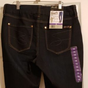 Seven womens Jean's size 16